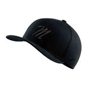 SCRIPT M SWOOSH FLEX CAP